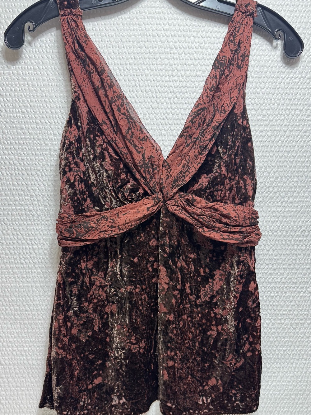 Elie Tahari Sleeveless Velvet Top in Burgundy